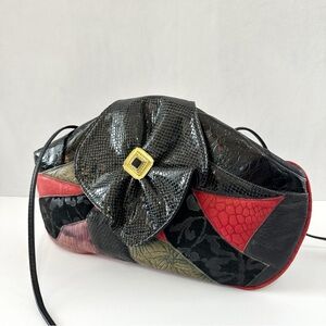 Vintage 80s Noble Handbags Leather Black Red Patchwork Crossbody Clam Shell Bag